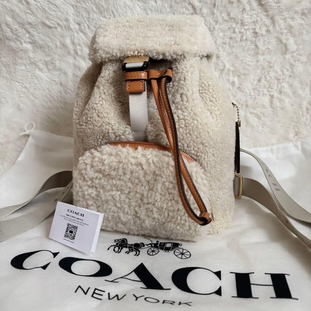 未使用級 coach ボアリュック シアリング ペース バックパック - メルカリ