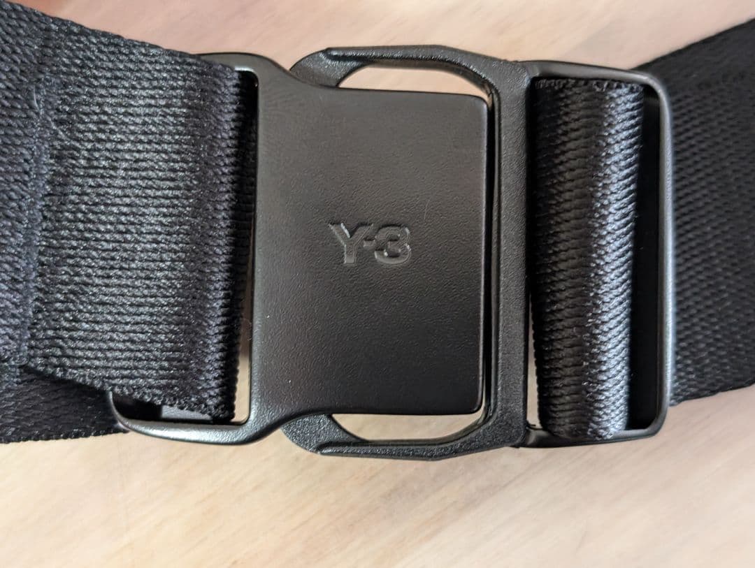 Y-3 ×レアルマドリード　クロスボディバッグ