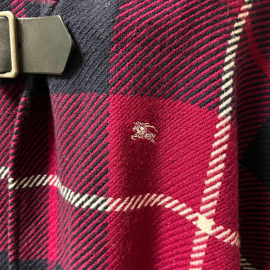 期間限定出品バーバリーブルーレーベル　フード付きポンチョ　美品　正規品　ストール