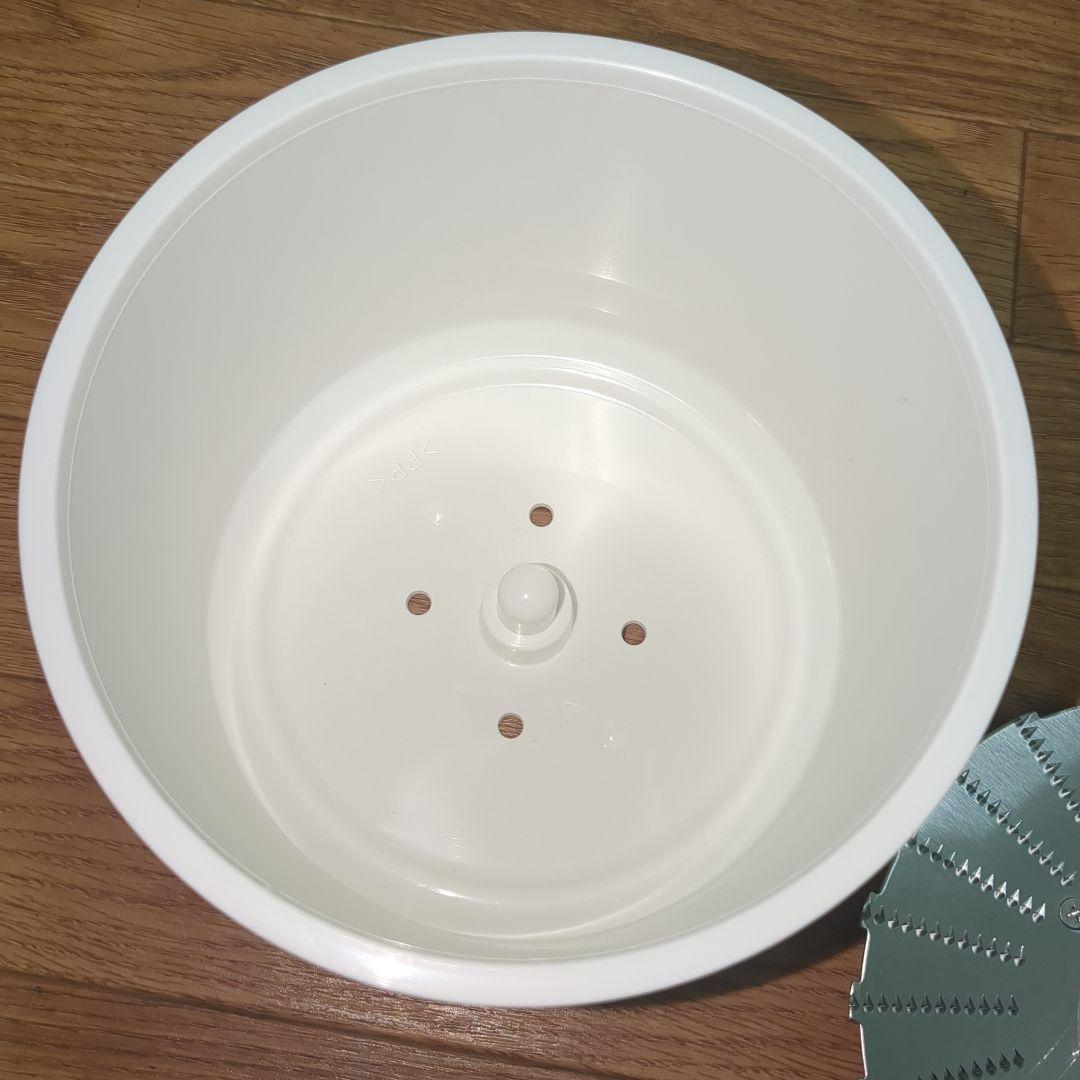 【極美品】Panasonic フードプロセッサー MK-K81-W ホワイト