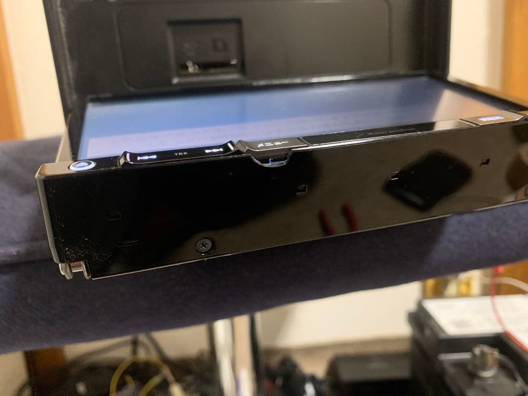 カーナビ carrozzeria AVIC-RZ800-D