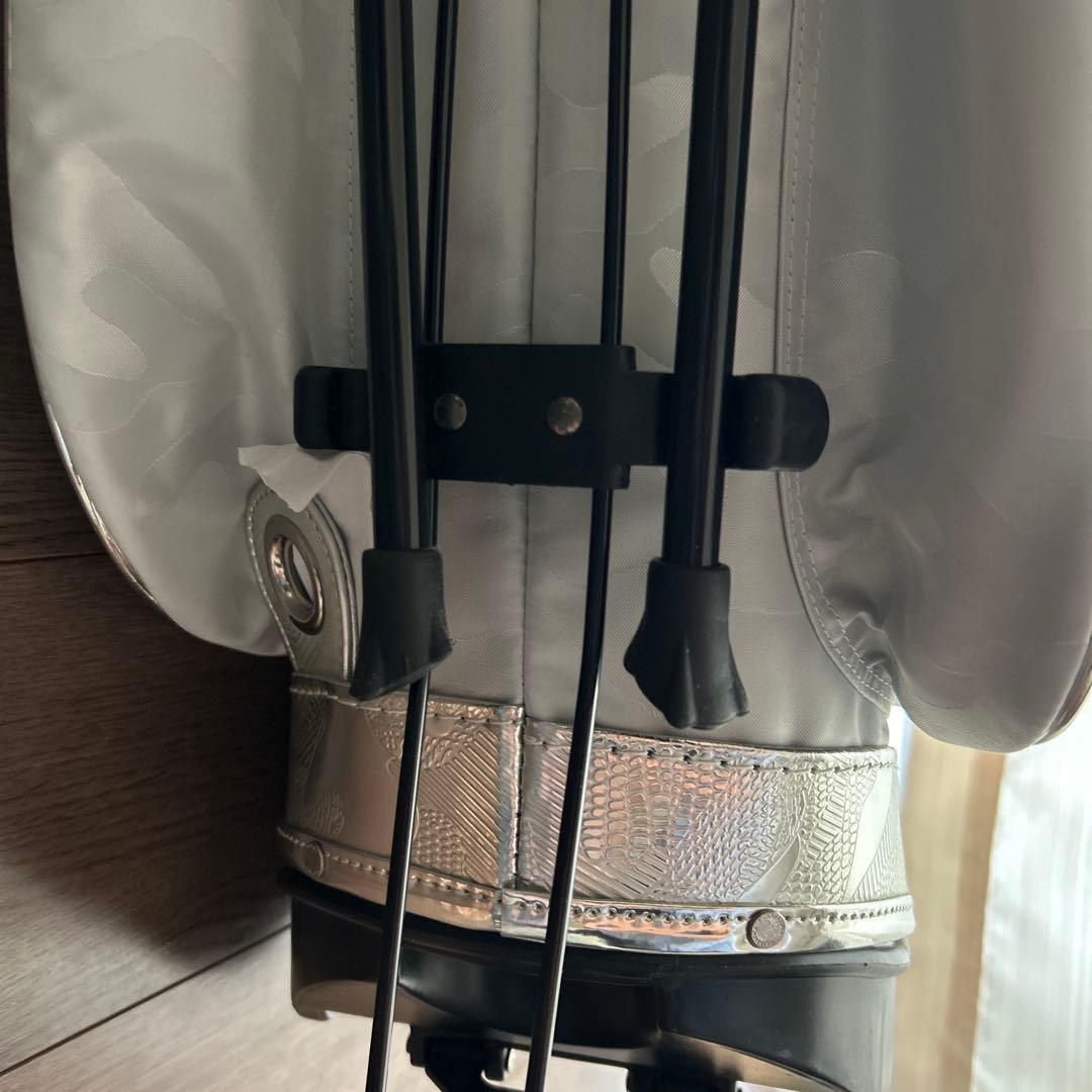 ゴルフキャディバッグ　MARK &LONA