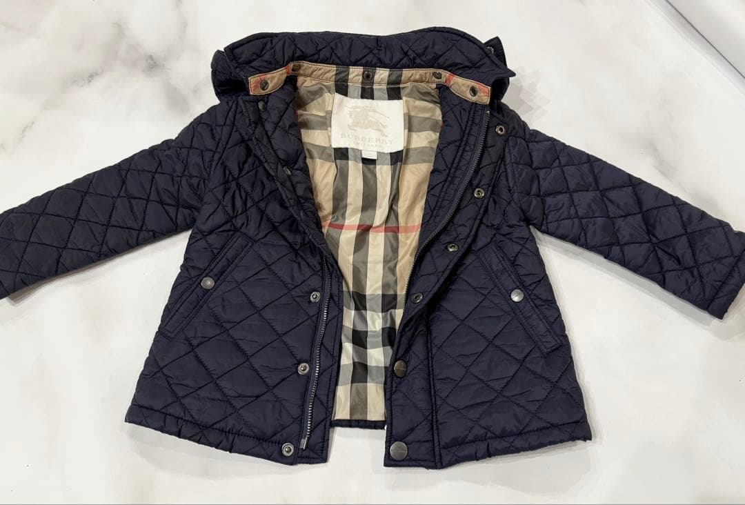 Burberry キルティングコート 2Y ネイビー - メルカリ