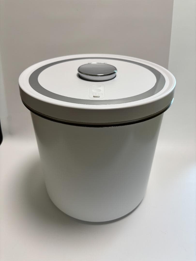 OoBLE 真空 食品保存容器 ホワイト ステンレス USED （3）