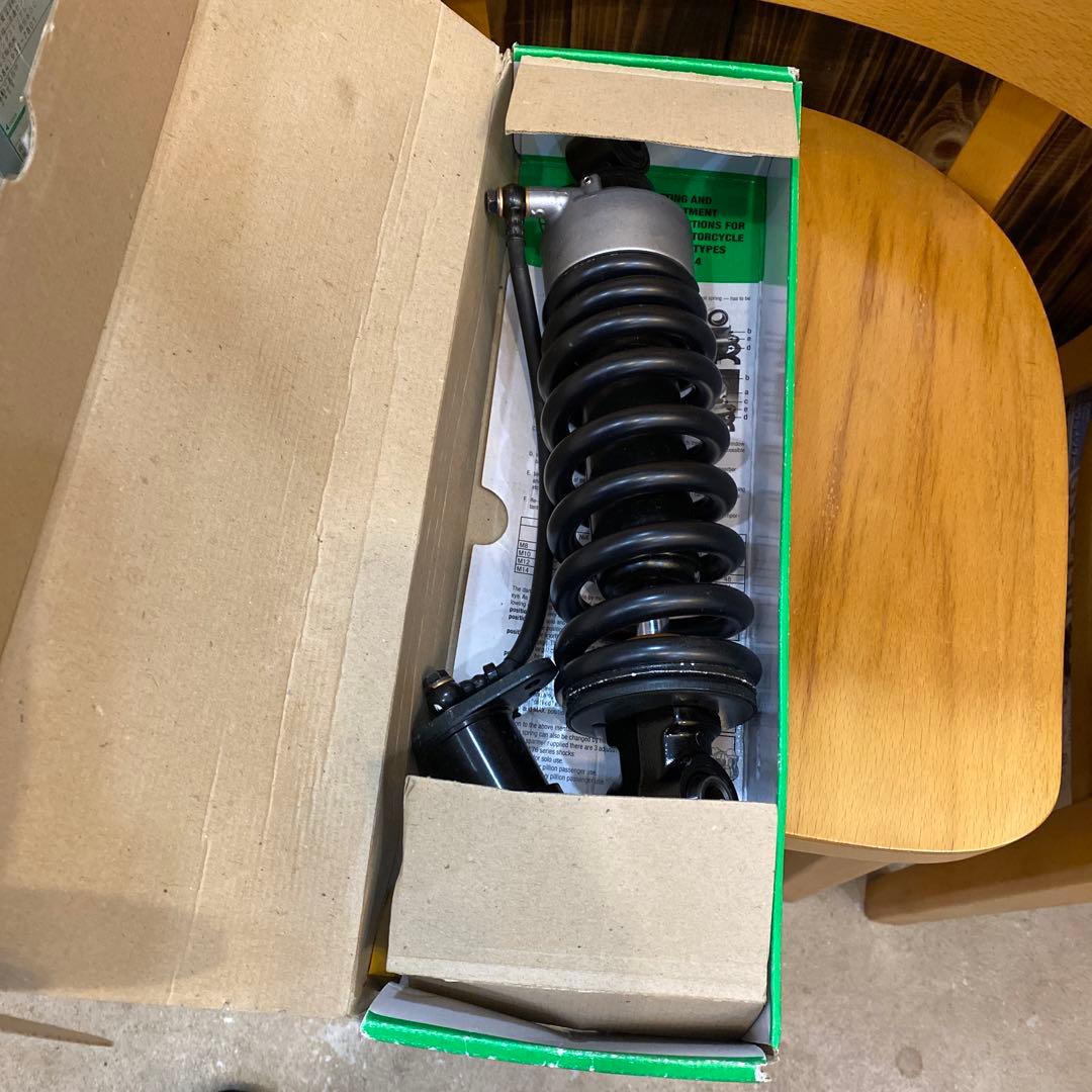 FXFB FXFBS リアサスペンション 美品