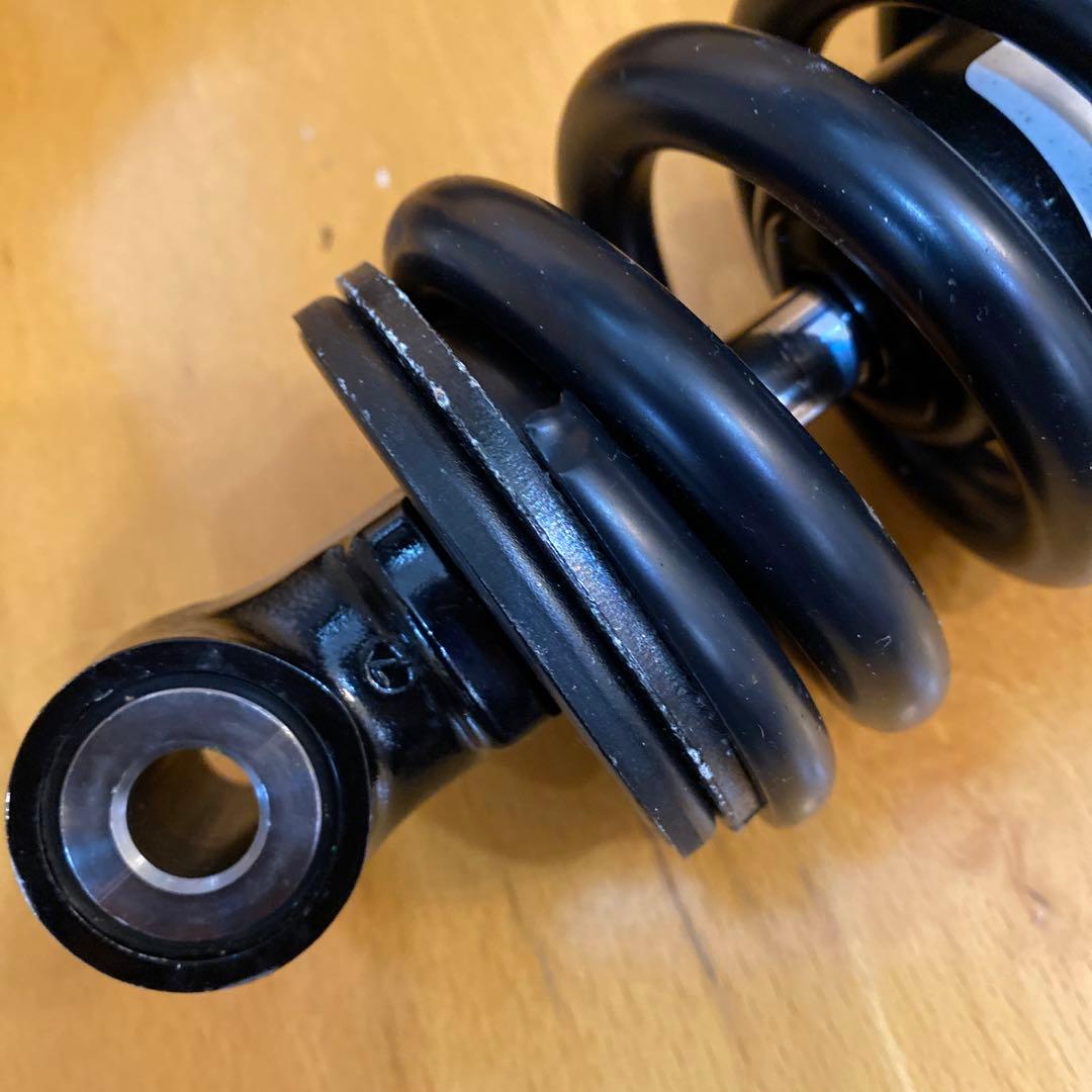 FXFB FXFBS リアサスペンション 美品