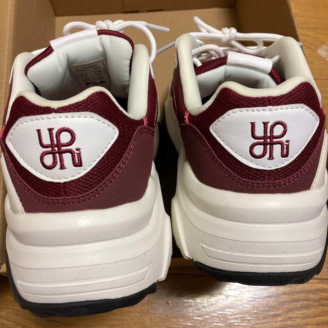 FILA スニーカー 優里コラボ　24.5