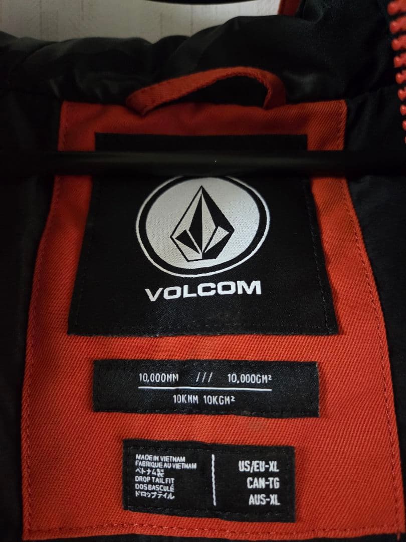 VOLCOM スノーボードウェア　防水透湿ジャケット XL