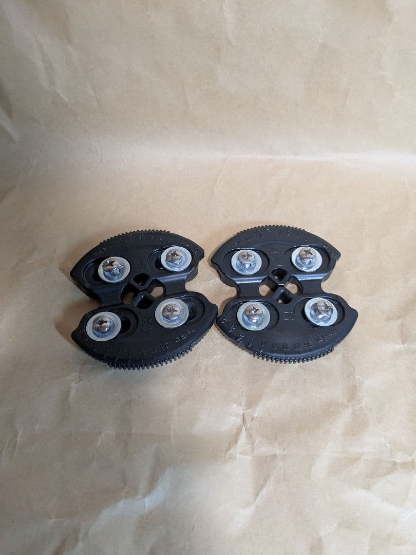 バートン BURTON Malavita スノーボードビンディング M