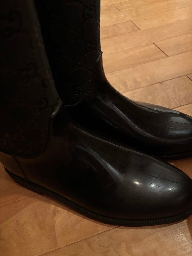 Gucci ブラック 長靴 GGパターン
