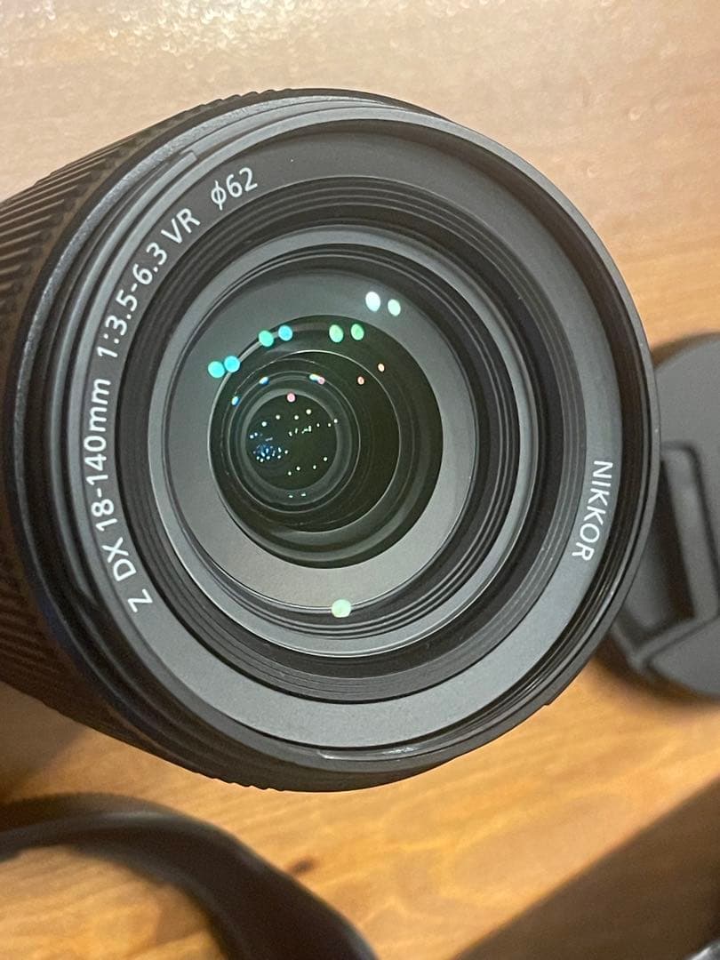 Nikon DX 18-140mm f/3.5-6.3 ズームレンズ