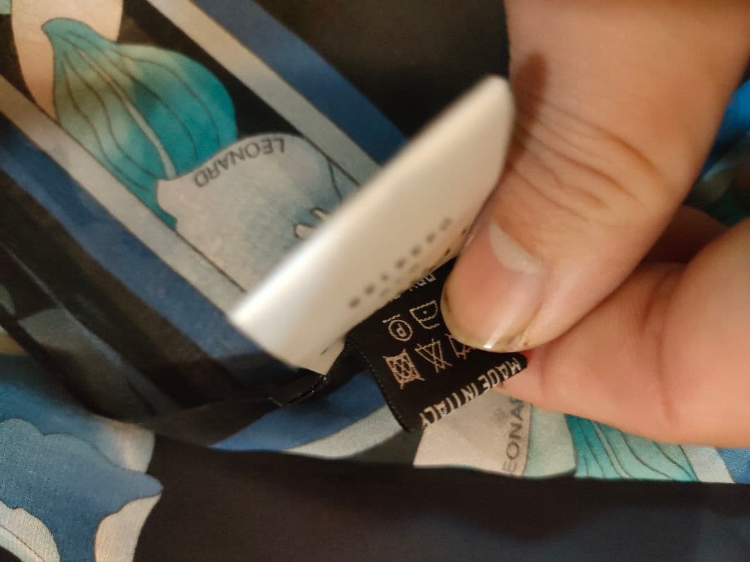 b30 超美品　LEONARD　レオナール　大判　ストール　シルク