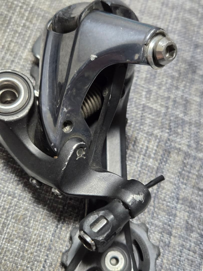 期間限定値下げ　シマノ ULTEGRA シフター・ディレイラーセットR6800