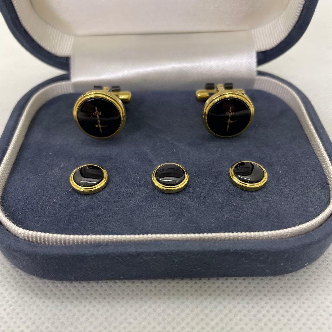 GIEVES & HAWKES 黒オニキス カフスボタンセットの通販はau PAY