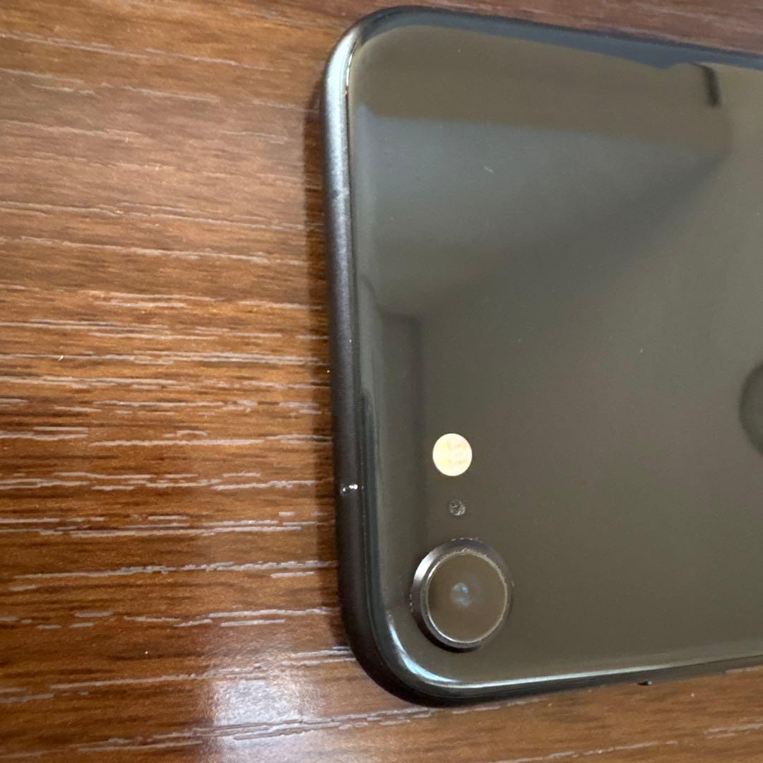 iPhone SE (第2世代) ブラック 64GB