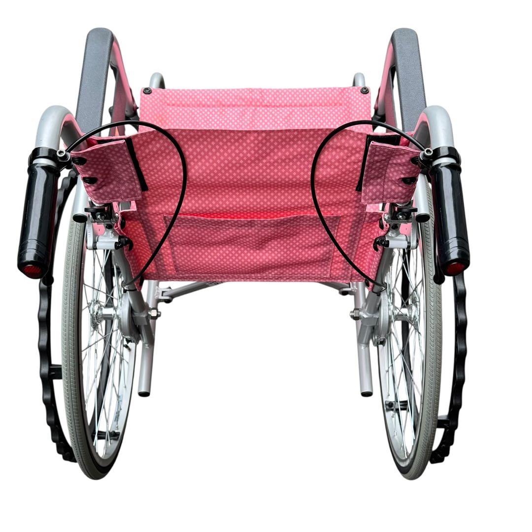 美品　カワムラサイクル　自走用　超軽量　多機能　車椅子ふわりすプラス　KFP22