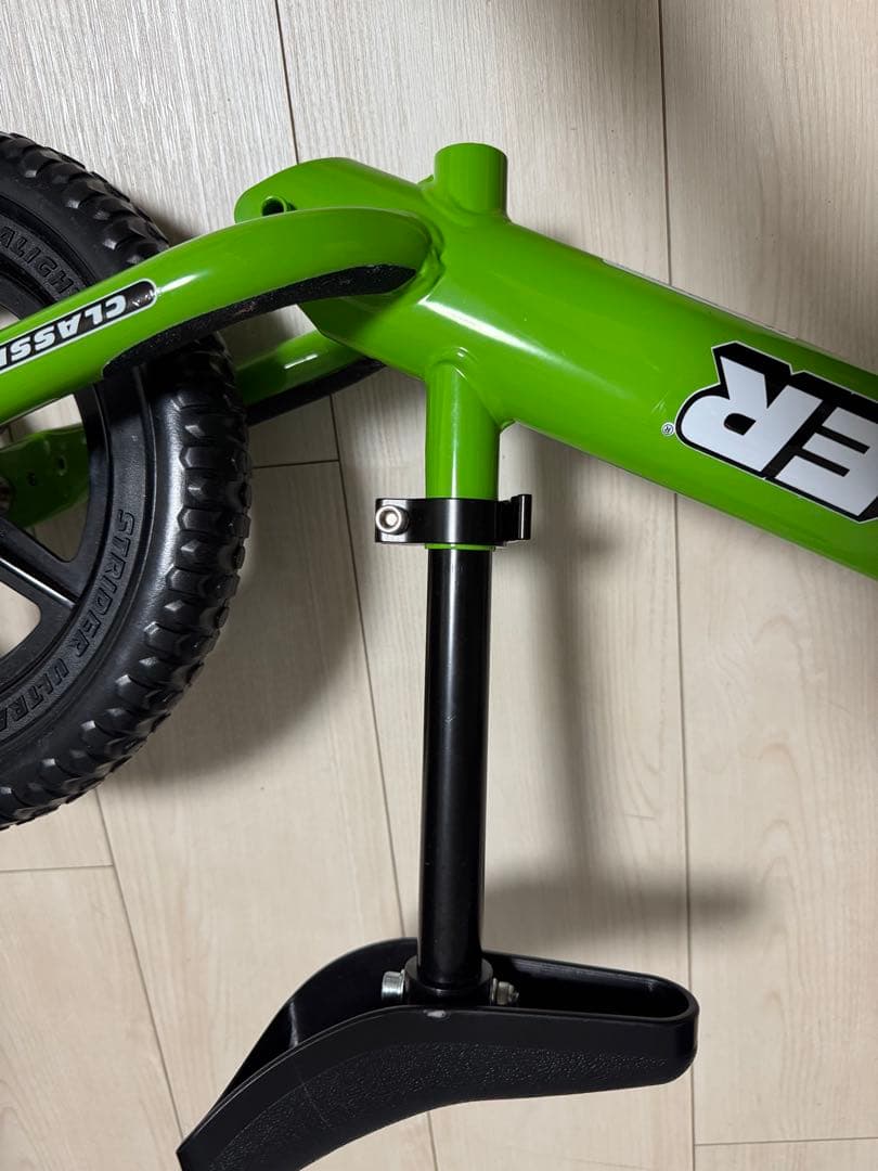 STRIDER バランスバイク グリーン