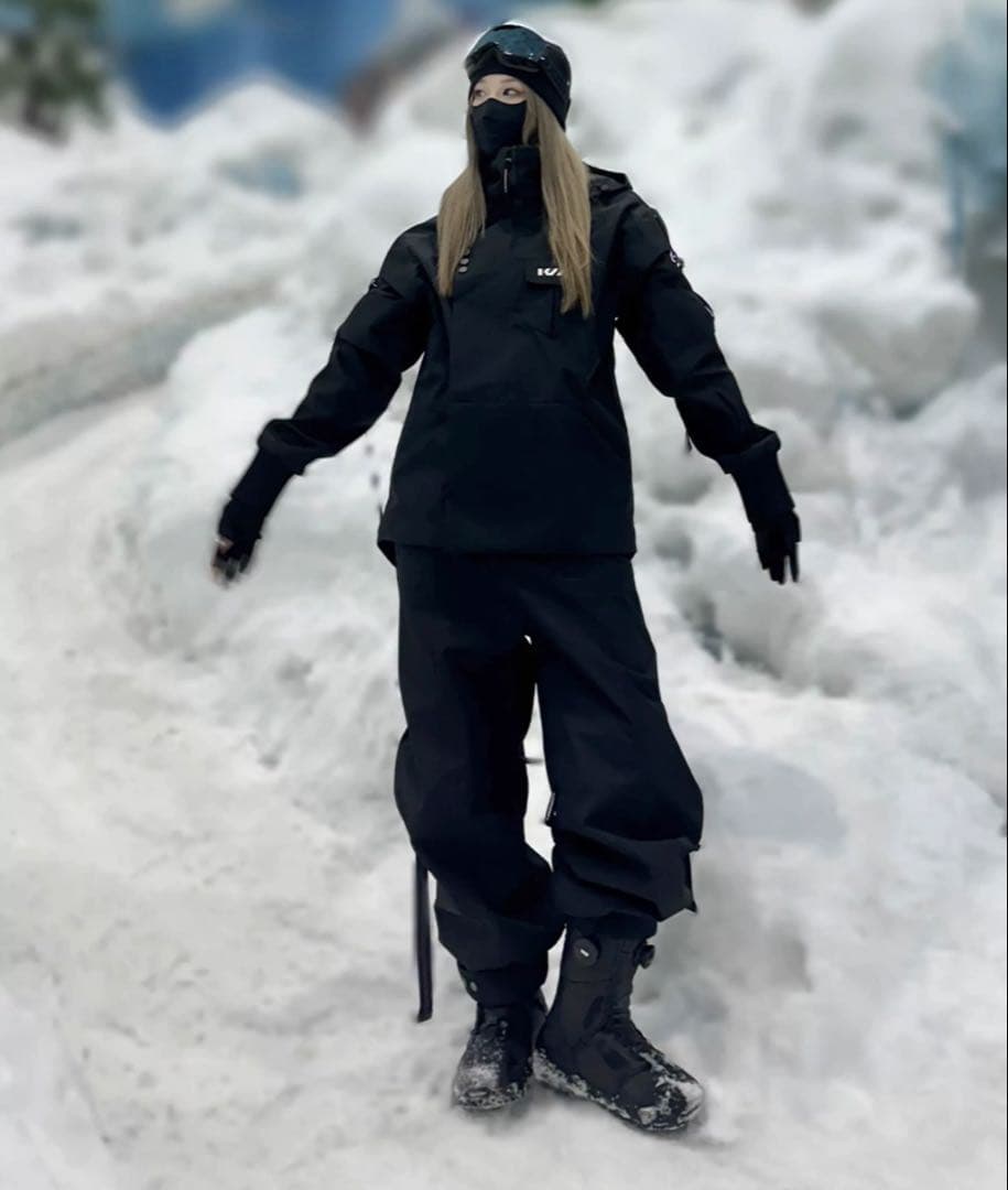 【日本非売品】スノボウェア　Mサイズ　新品