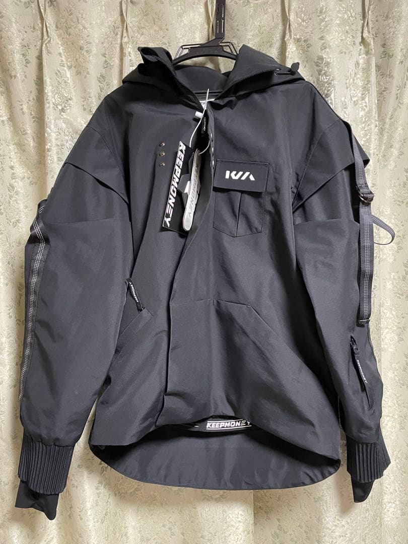 【日本非売品】スノボウェア　Mサイズ　新品