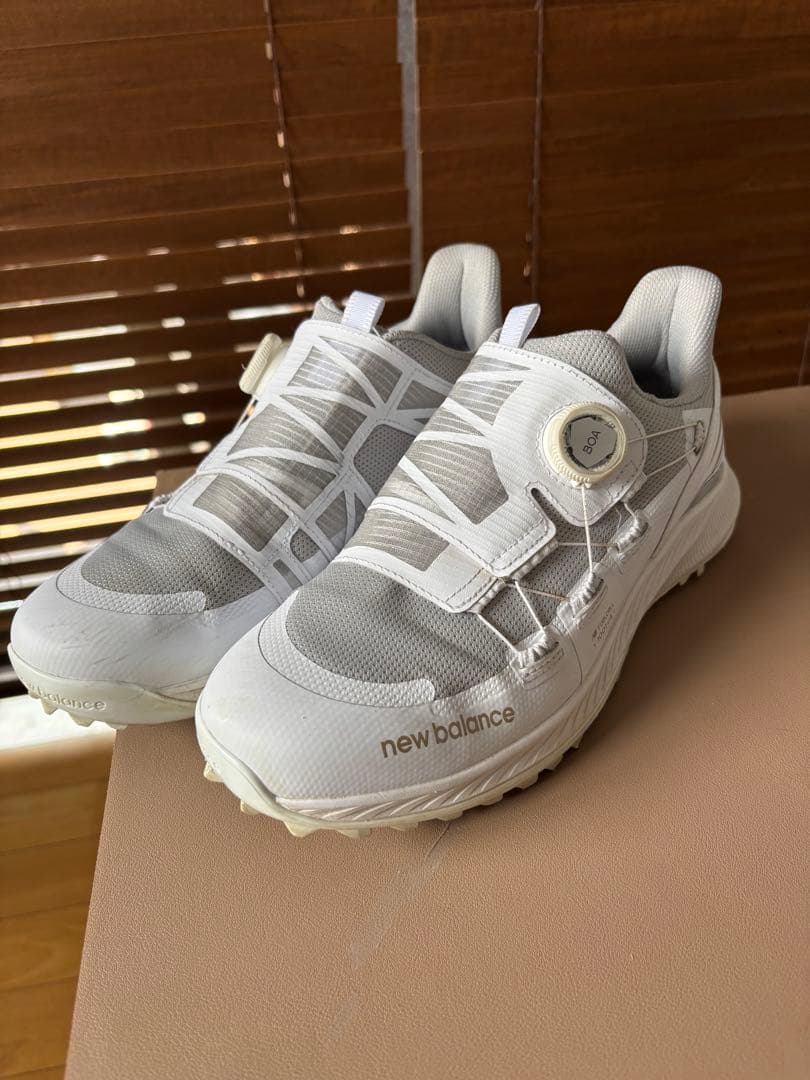 New Balance Fuellcell ゴルフシューズ グレー・ホワイト