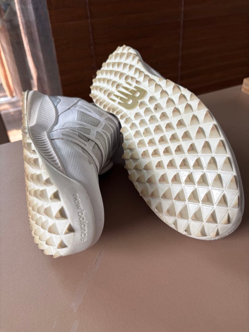 New Balance Fuellcell ゴルフシューズ グレー・ホワイト