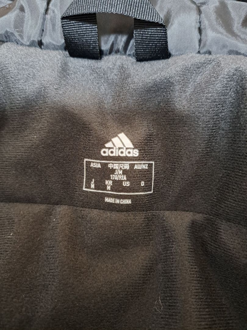 adidas フード付き ベンチコート170㎝　黒