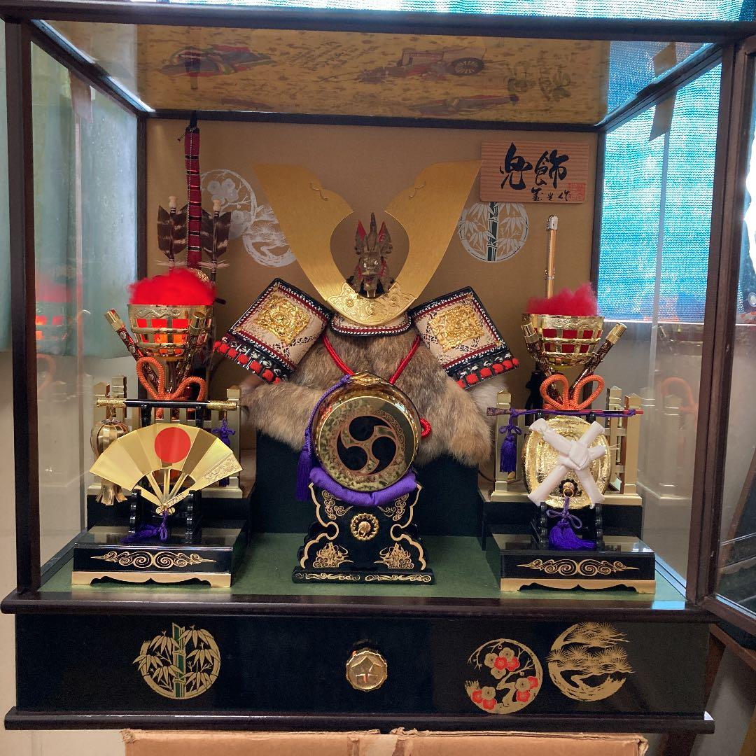 兜飾り(五月人形) ガラスケース入り