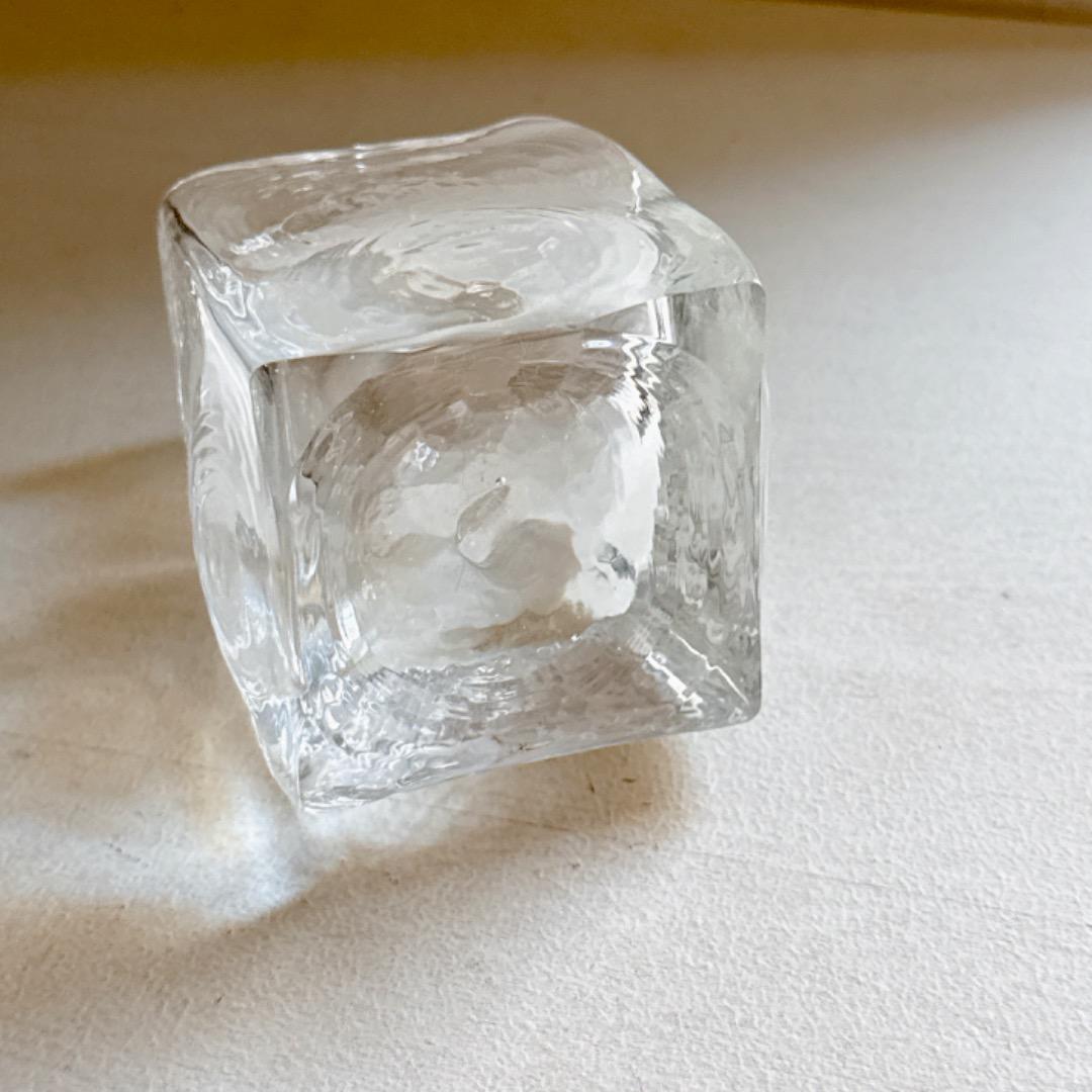 美品☆西山芳浩 花瓶 ボトル 角小ビン ガラス 一輪挿し - メルカリ