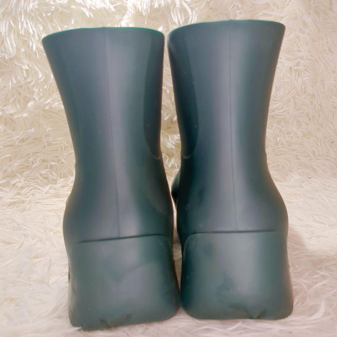 美品 BOTTEGA VENETA (23cm) ボッテガ パドルブーツ 緑