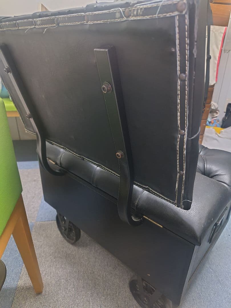 大幅値下げしました 不二貿易希少な滑車付き収納ボックスチェア