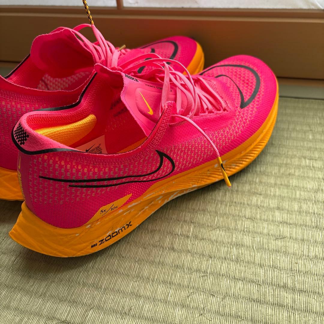 Nike ストリークフライ　ハイパーピンク　26.5