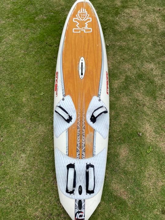 ウィンドサーフィンボード　スターボードiSonic86