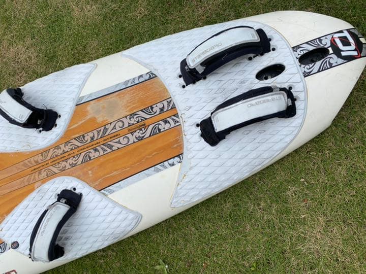 ウィンドサーフィンボード　スターボードiSonic86