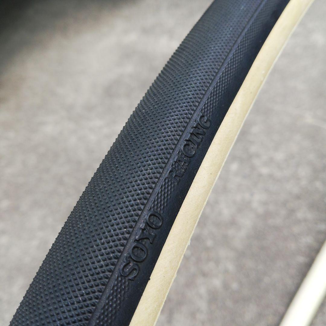 美品 NJS 競輪 SOYO RACING PRO シームレスタイヤ 軽量 - メルカリ