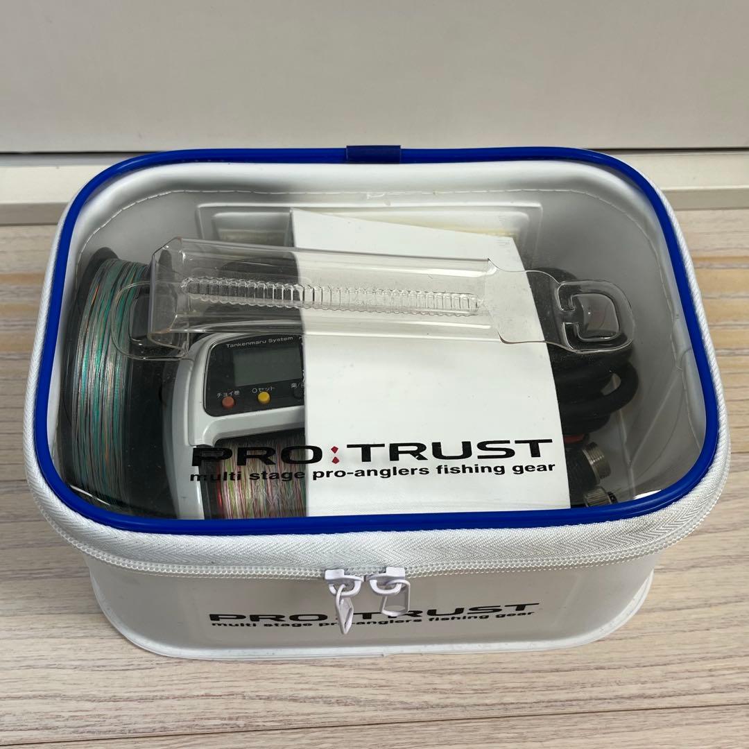 【シーズンイン！】SHIMANO PLAYS 1000 電動リール ケーブル付