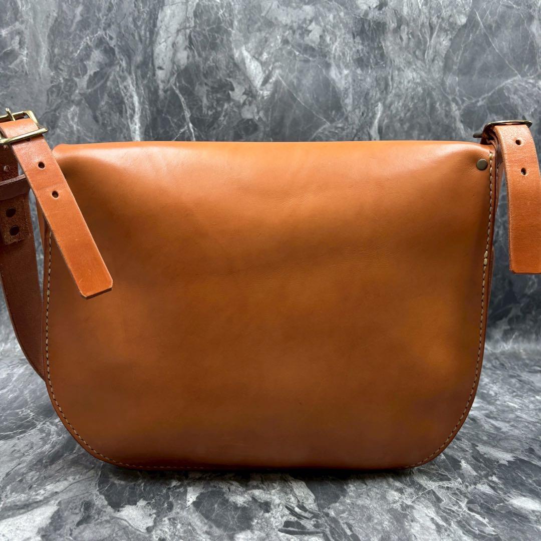 r*u様 美品■CUSHMAN ショルダーバッグ　メッセンジャー　本革　レザー