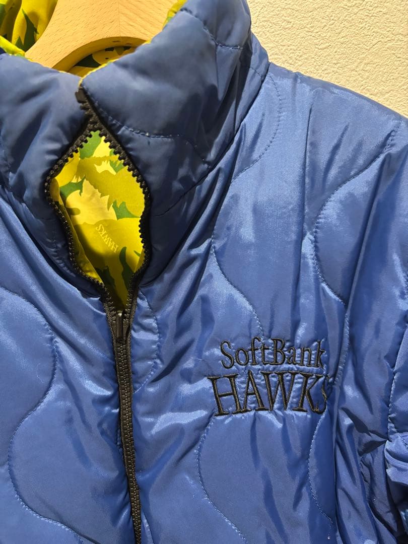 福岡ソフトバンクホークス　中綿　リバーシブル　キルティングダウンジャケットL