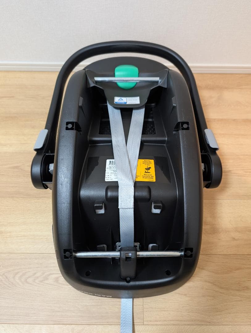 t*︎様 マキシコシ ペブル360 エッセンシャル ブラック チャイルドシート