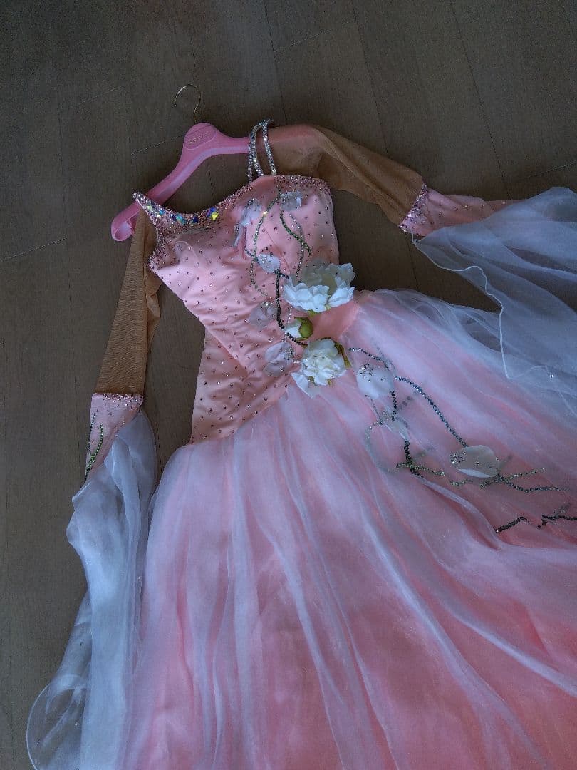 社交ダンス　チャコットドレス　スタンダードドレス