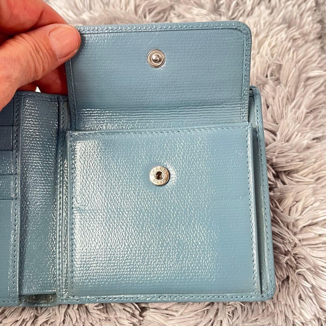 CHANEL 折り財布　ココマーク　ココボタン　水色　レディース
