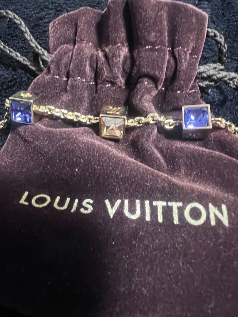 ルイヴィトン キューブ ブレスレット ゴールド