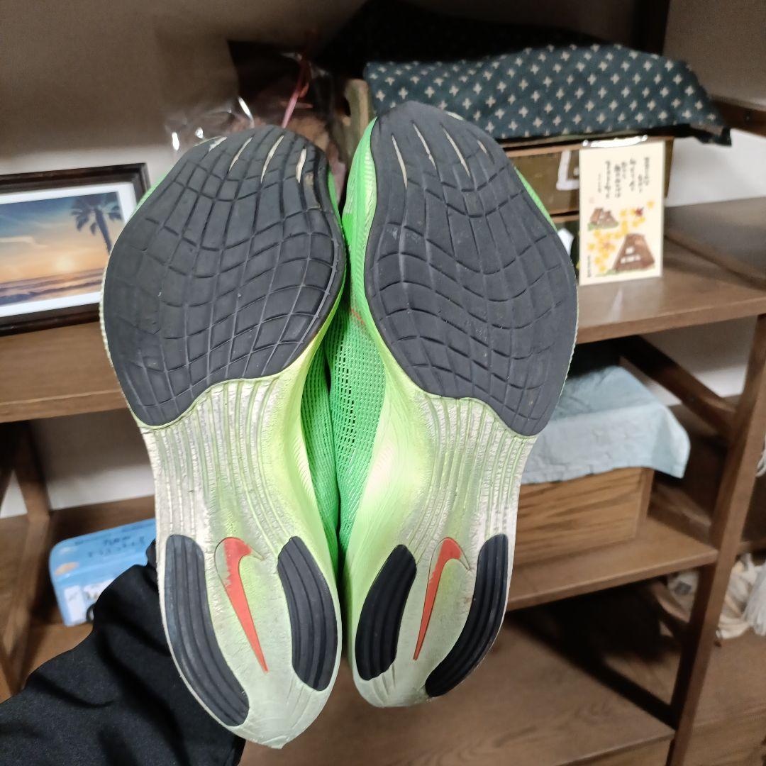 NIKE ナイキ ヴェイパーフライネクスト%2 メンズ 27センチ緑色