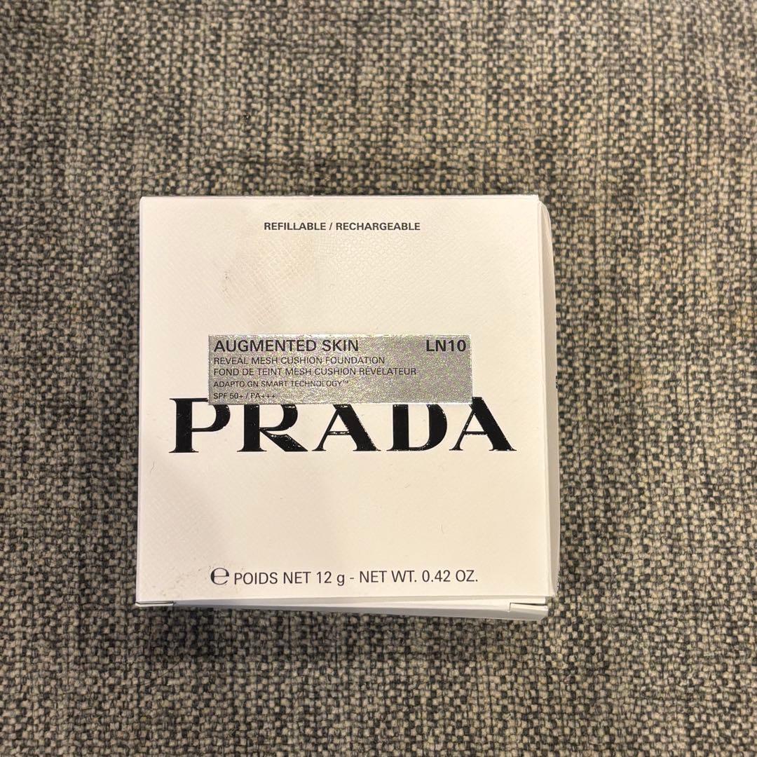 PRADA AUGMENTED SKIN クッションファンデーション LN10