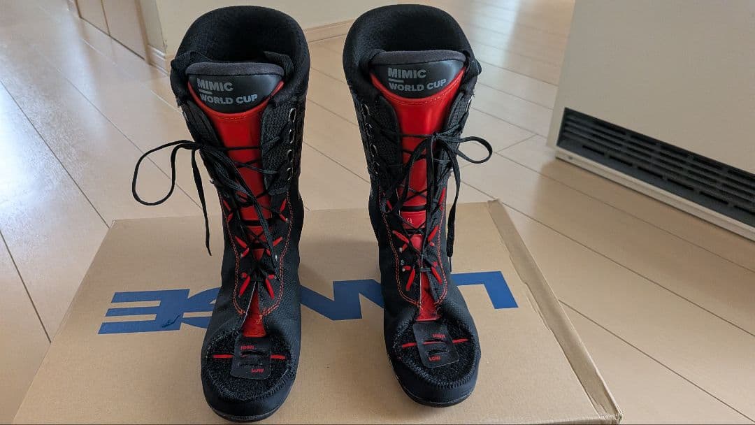 ATOMIC STI 130 25.0〜25.5cm