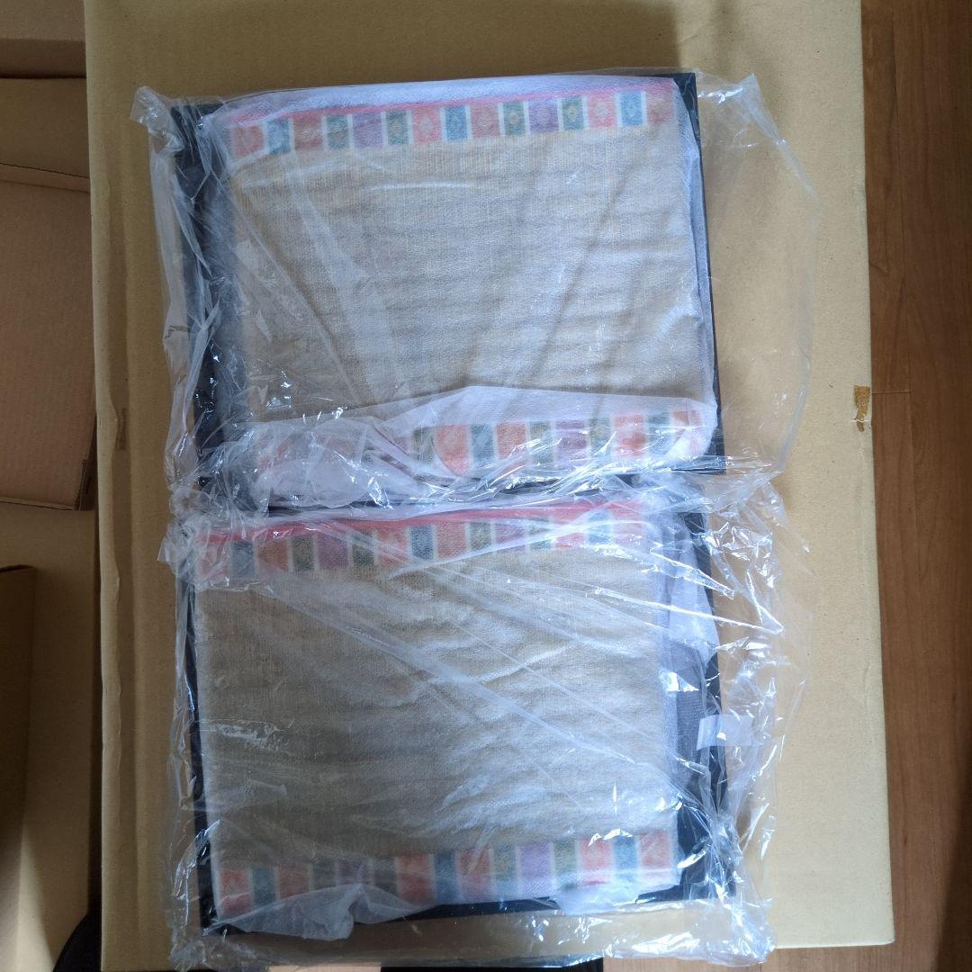 2)雛人形 5人飾り木製塗二段の人形、段、親王台セット セット11000円