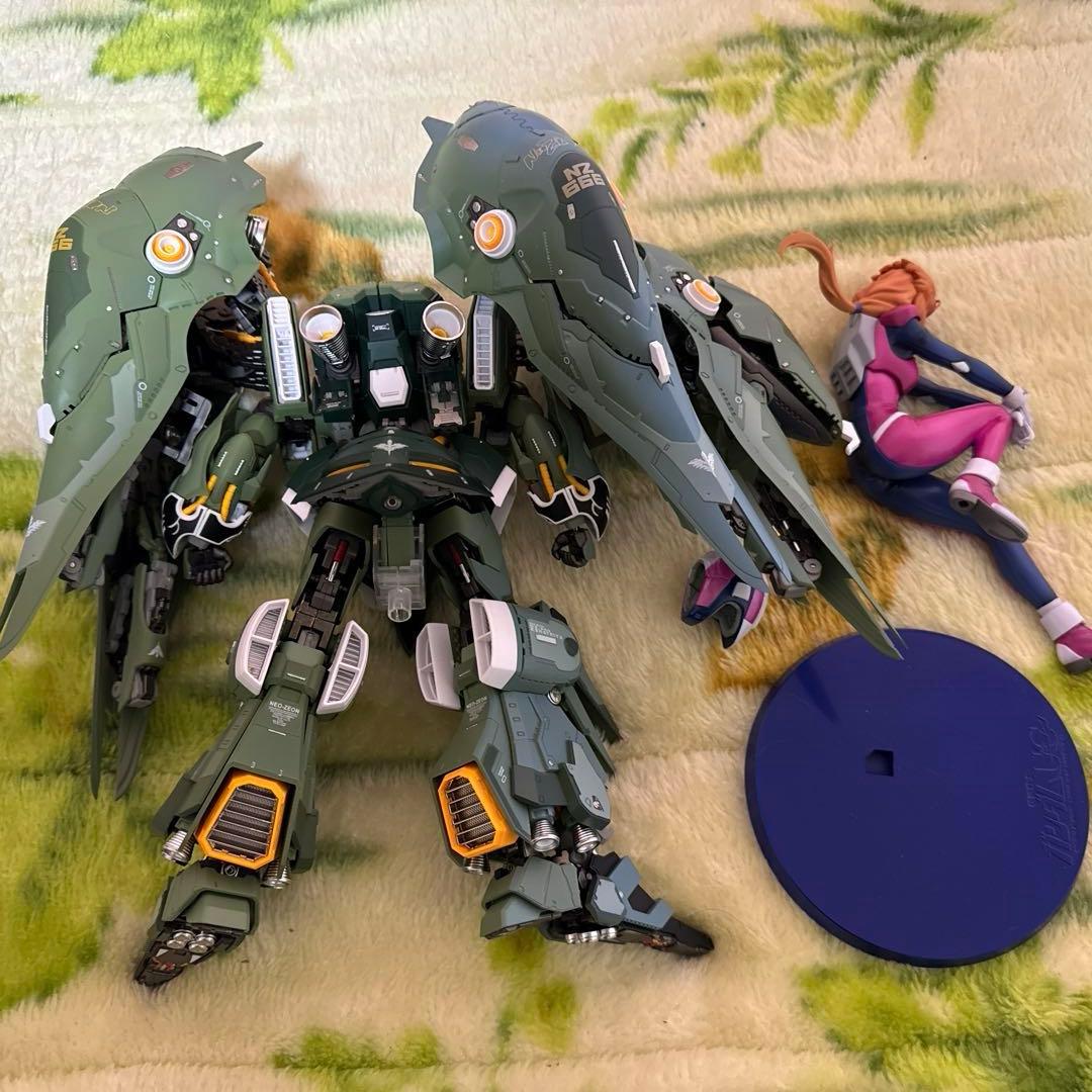 海外製クシャトリヤメタルビルド風フィギュア＋マリーダフィギュア