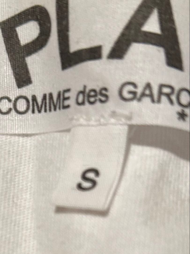 PLAY COMME des GARÇONS s