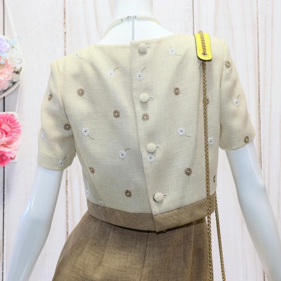 エムズグレイシー 花柄刺繍ワンピース M バイカラー ブラウン くるみボタン