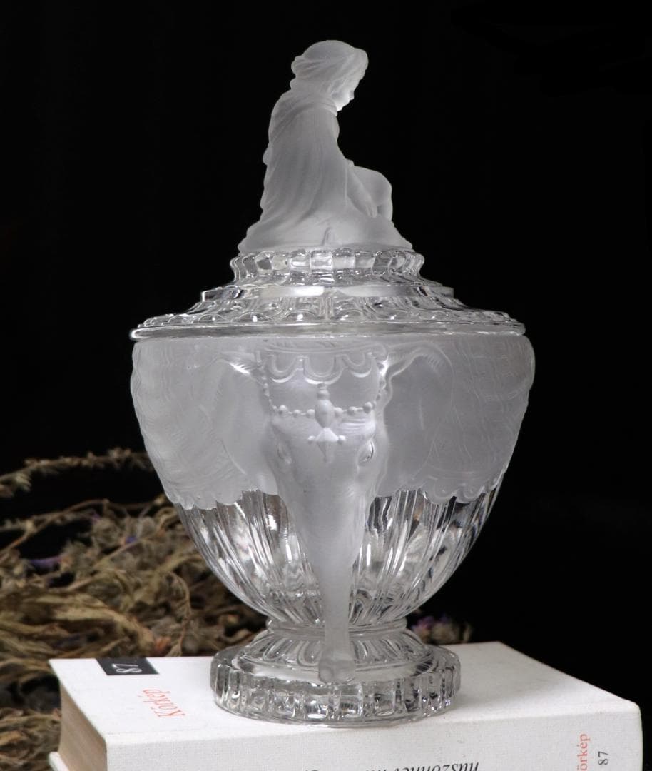 オールド・バカラ1880年美術館級 フロスト インド象の上に乗る少年 特大蓋物