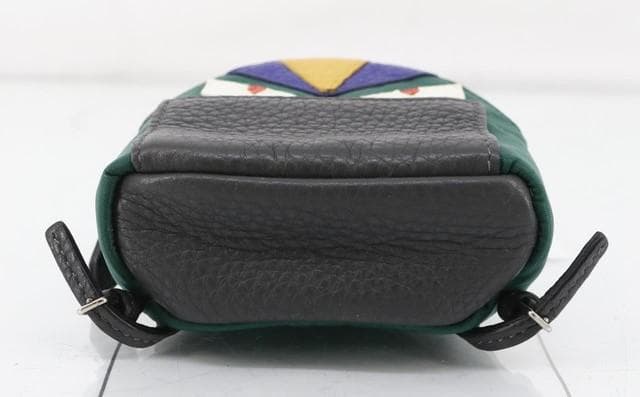 【美品】FENDI フェンディ バグズ モンスター 小物入れ キーリング 小銭